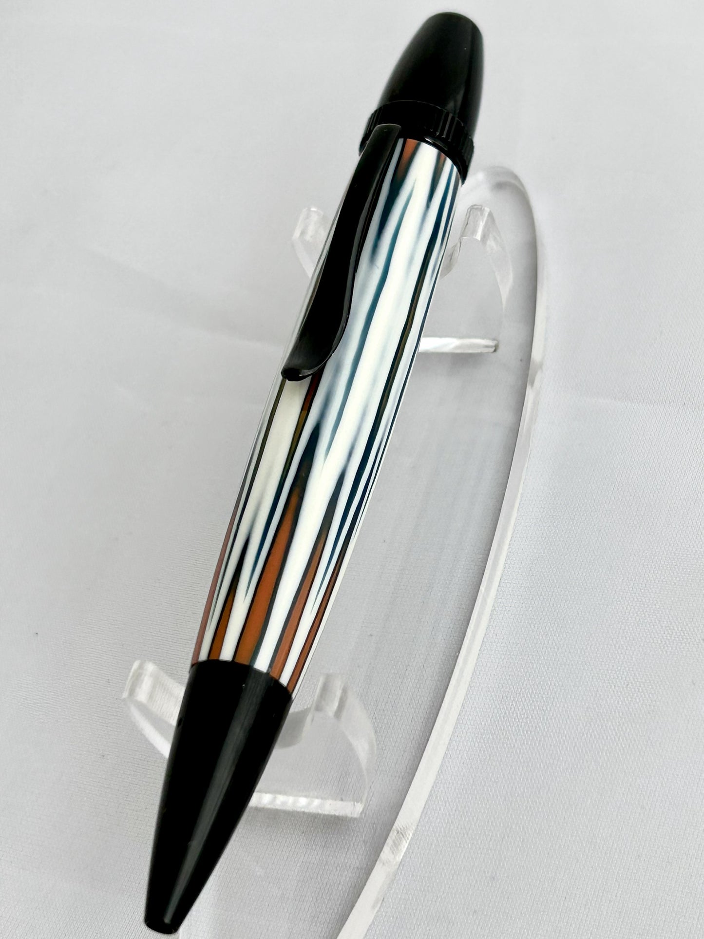 Pen - Atlas Tiger Lily