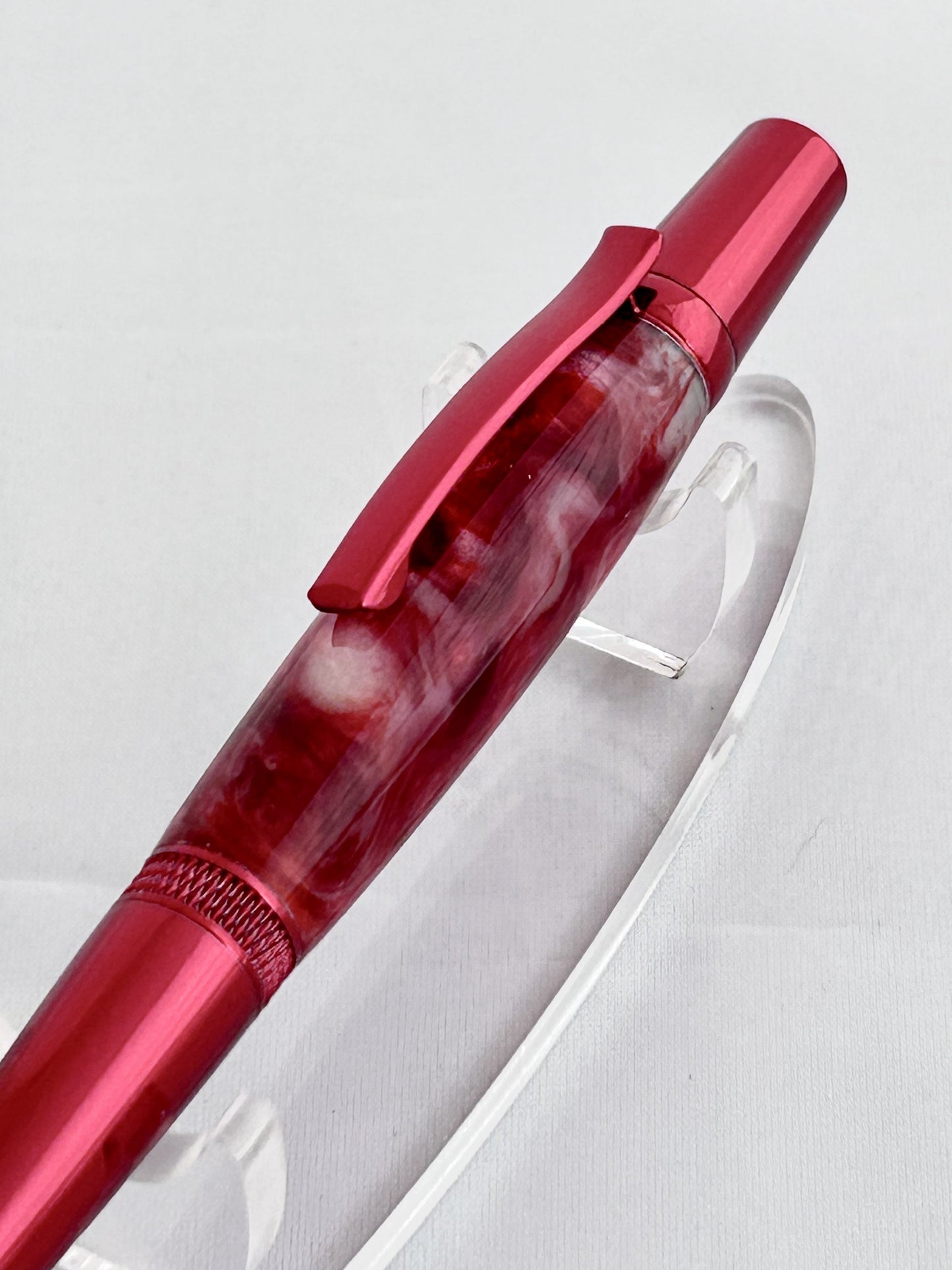 Pen - Diamond Knurl Red Titanium